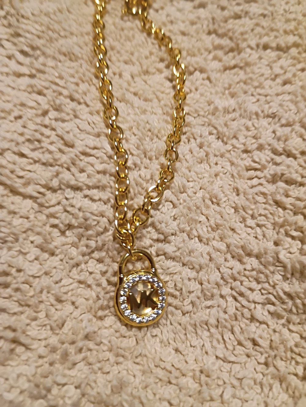 MICHAEL KORS Sterling Silver Mother of Pearl Lock Chain Bracelet NWT. OBO